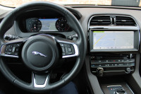 Jaguar F-Pace 2.0 T AWD Automaat