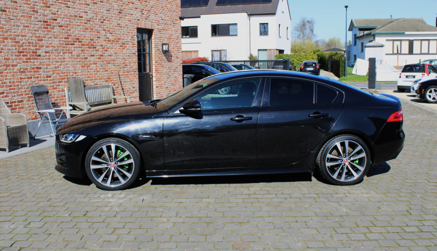 Jaguar XE 2.0 T Automaat